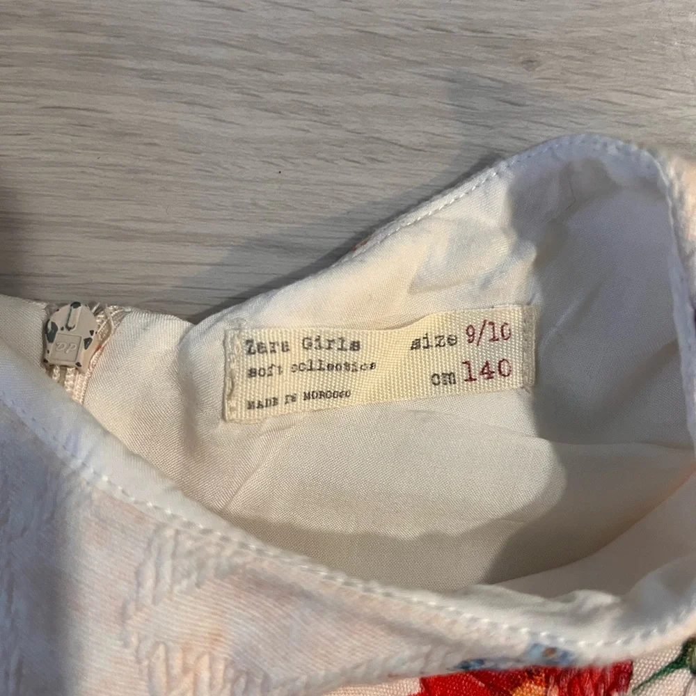 ZARA Floral Embroidered Dress‎